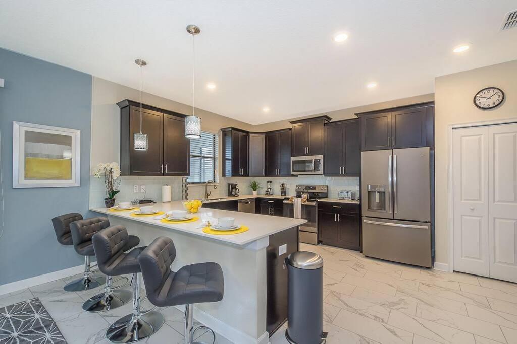 Luxury Villa Inside Storey Lake, Kissimmee - No Extra Fees Kültér fotó
