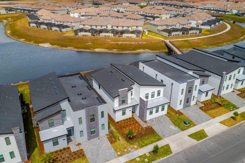 Luxury Villa Inside Storey Lake, Kissimmee - No Extra Fees Kültér fotó